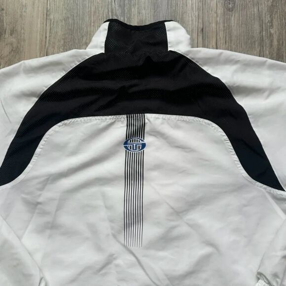 Sergio Tacchini White And Black Windbreaker Jacket Size Large - Picture 8 of 9